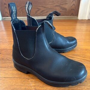 Blundstone Chelsea Boots